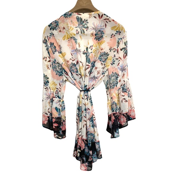 ❌SOLD❌LG•STYLE & CO•FLORAL SHEER OPEN CARDIGAN / COVER UP W WIDE FLARED SLEEVES• - Picture 3 of 6